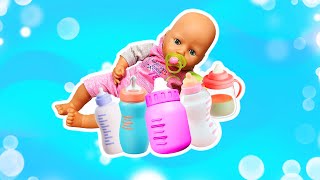 Baby Annabell doll is crying. Baby Alive doll & Baby Born doll playing with dolls & toys for kids.