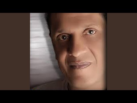 مهرجان مقطوع من شجرة