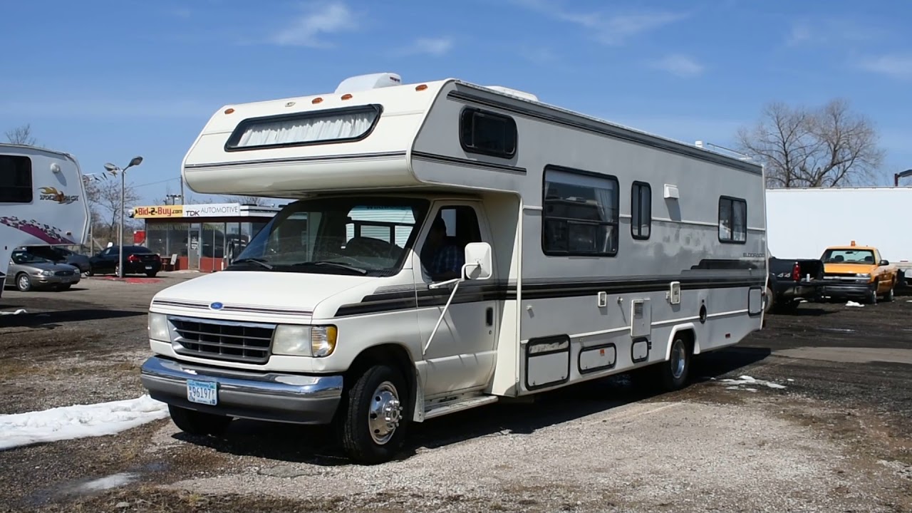 1993 Ford Elderado Motorhome Driving - YouTube