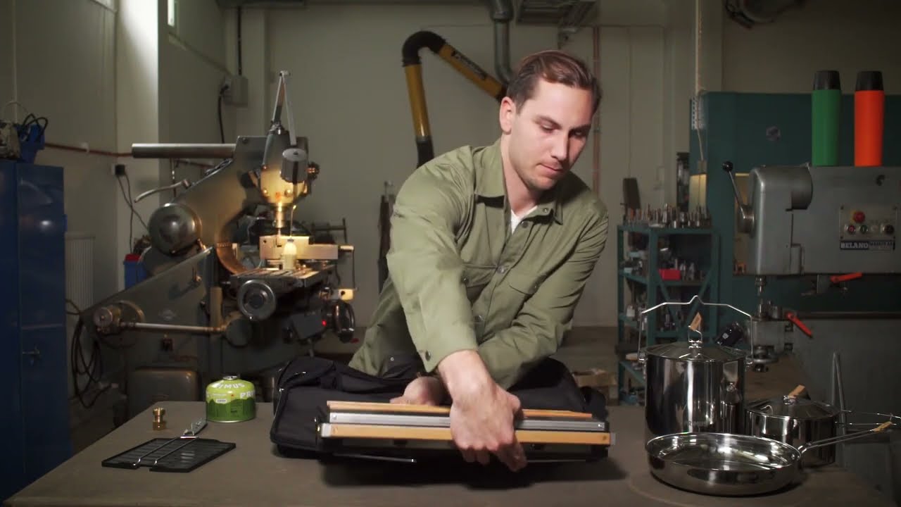 Tupike — двухконфорочная плита для приготовления пищи в походных условиях для опытных путешествен...