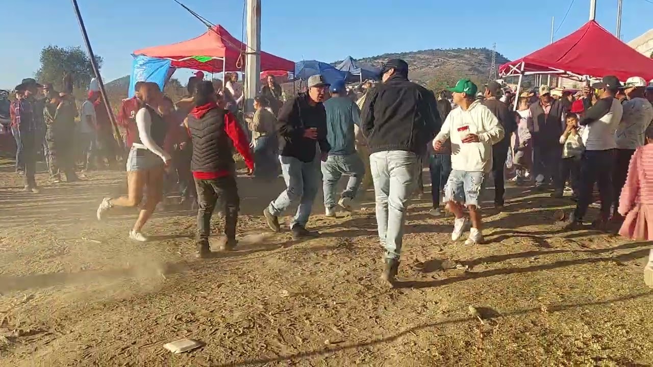 Rodando en moto Terrenate tlaxcala 