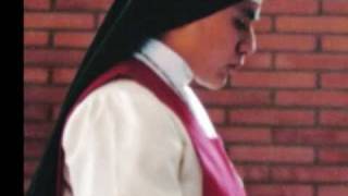 Video thumbnail of "ESTÁ LA CAPILLA SOLA - Ministerio de Música Jésed"