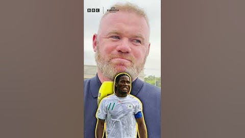 Wayne Rooney stayed quiet for a while here! 🤐  #shorts