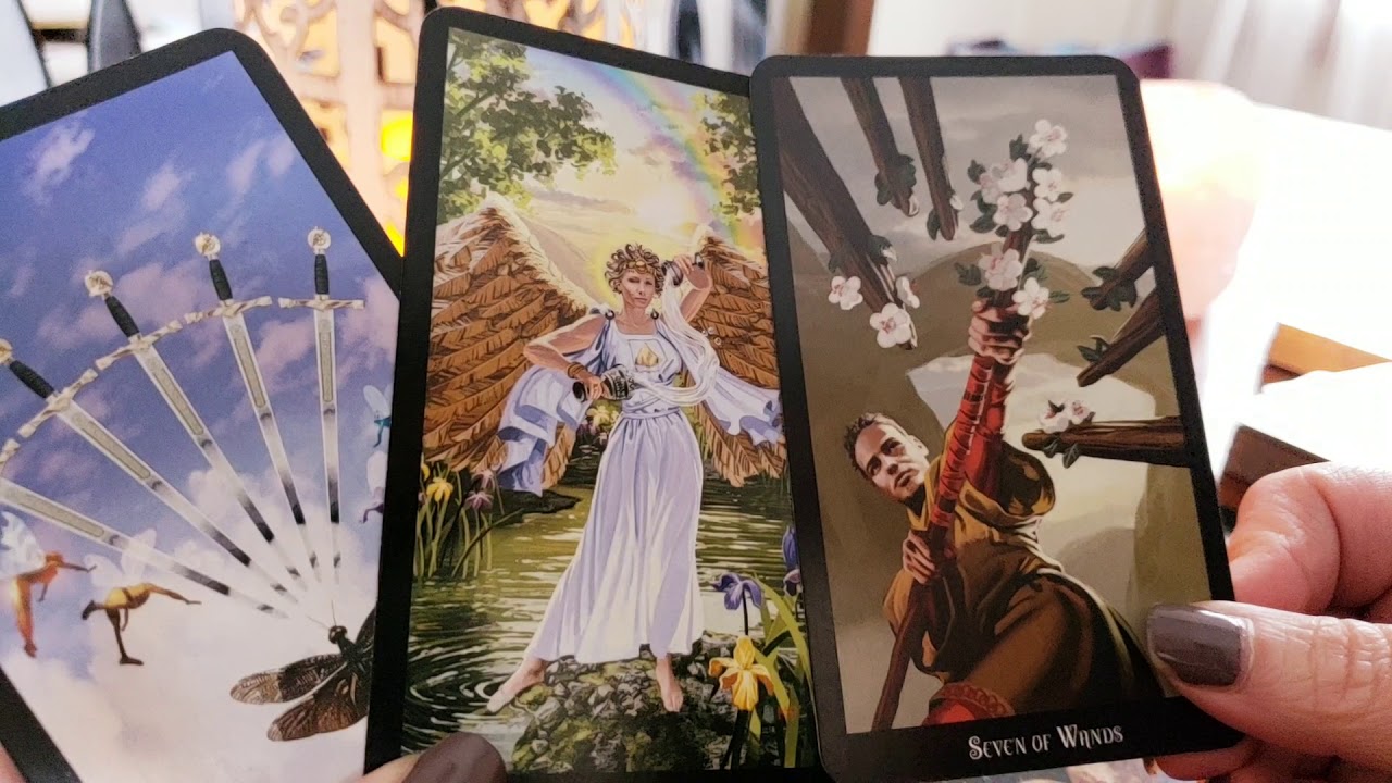 Capricorn ♑ Your soulmate is broken...you love them but you can't heal them💚Sept 2018 Love Tarot