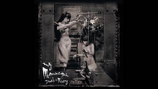 MY MANNEQUIN - LADY HARM-ONY