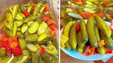 الله يبارك لصاحب معمل الطرشي ع الوصفه دى.. تخليل الخيار فى يوم واحد ☝ بس بالطريقه المظبوطه ١٠٠ 💯