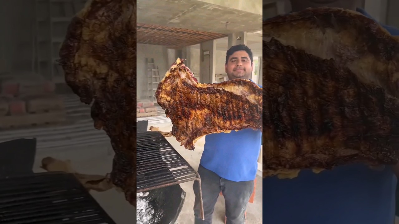 Asado de Obra 🥩  Todos los viernes:21.30 ARG⁣1.30 PM MEX⁣2.30 PM COL / PERÚ⁣4.30 PM CH⁣ 