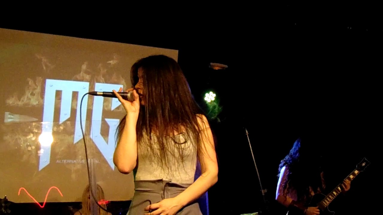 Machine gun // sala breakout