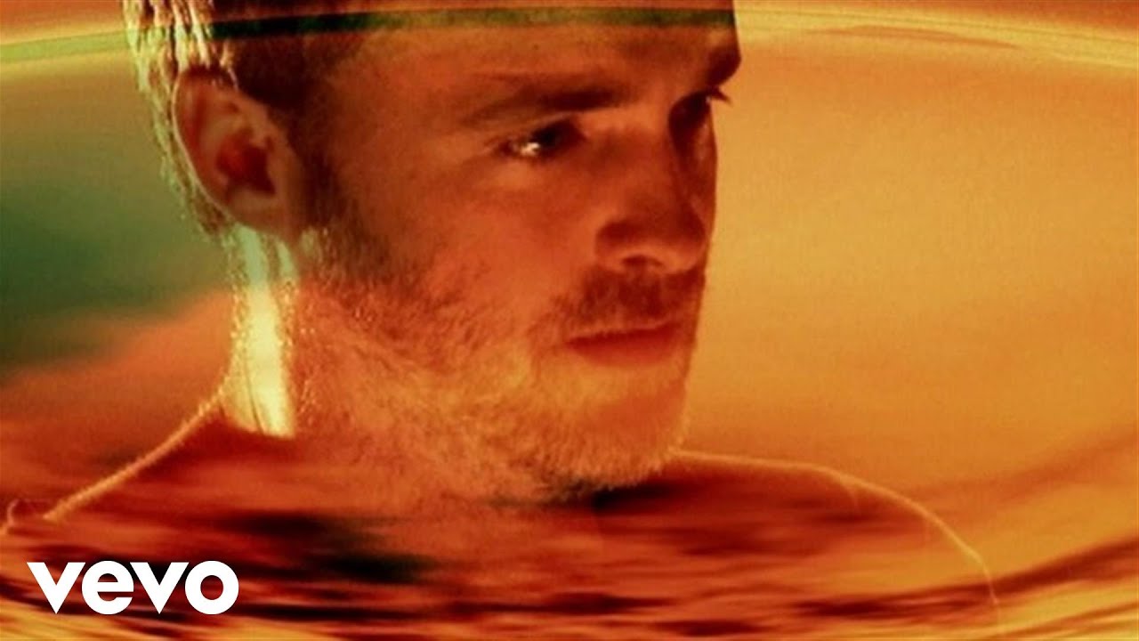 ブリットポップ後の一翼を担ったトラヴィスのメインソングライターでフロントマン フラン ヒーリー 音 個 知 親 On Co Chi Shin ー