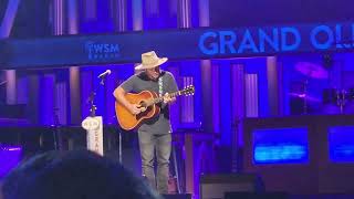 Lucus Nelson singing his Daddys song. Angel Flying to Close to the Ground. 10/29/22 Grand Ole Opry chords