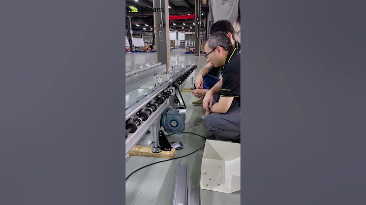 Get Precise Product Handling with Our Conveyors #conveyors #machine #linkconveyors #factory#conveyor