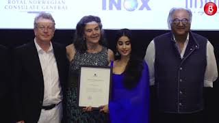 Janhvi Kapoor Wins Shooting Star Of The Year Award