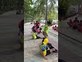 Các bạn học sinh chơi trò chơi mặc quần không dùng tay #funnyshorts #funny #funnyvideo #vlog #cute