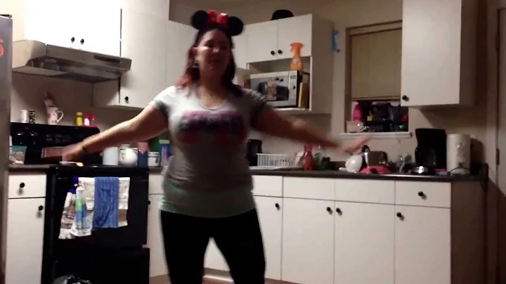 Glee chipmunk song dance