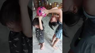 Pass The Ball - Game At Home