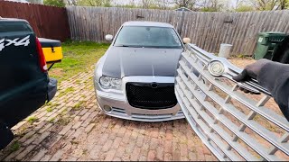 installing a Black Mesh grill on my SRT8 300! (How to)