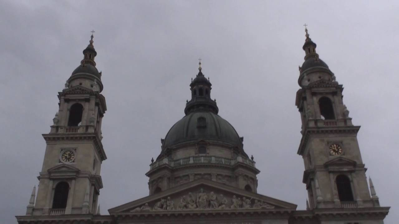 Budapest (H), Szent István Bazilika, ünnepi beharangozás