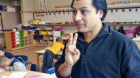 Classroom Management Tricks of the Trade: Sign Language
