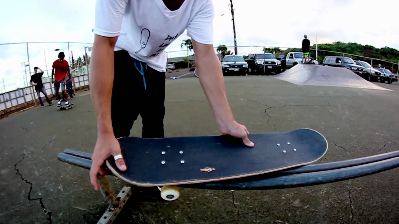 Trick Tip: Backside Feeble Grind