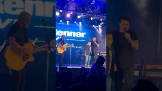 Vestido de seda - show - Rick Renner - participação Theu Henrique #thevoicekids #sertanejo #musica