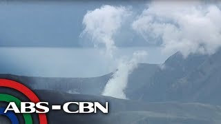 Main crater ng Bulkang Taal, patuloy sa pagbuga ng usok  | News Patrol