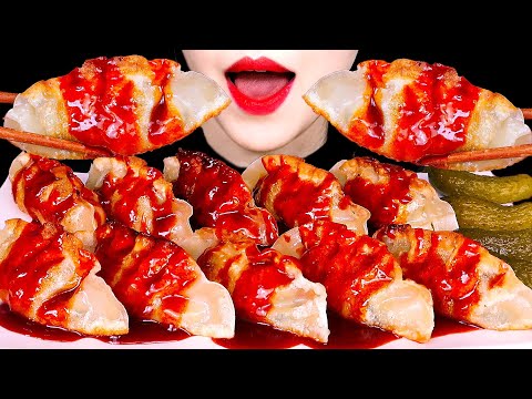 ASMR SPICY DUMPLINGS *MANDU with FIRE SAUCE 매운 군만두 먹방 咀嚼音 焼き餃子 音フェチ EATING SOUNDS NO TALKING MUKBANG