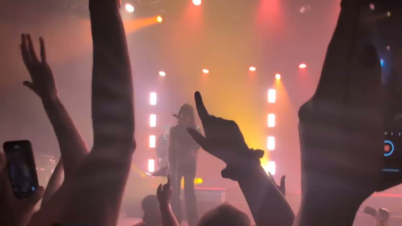 Hot Milk - I Just Wanna Know What Happens When I'm Dead (Live in Manchester 2025)