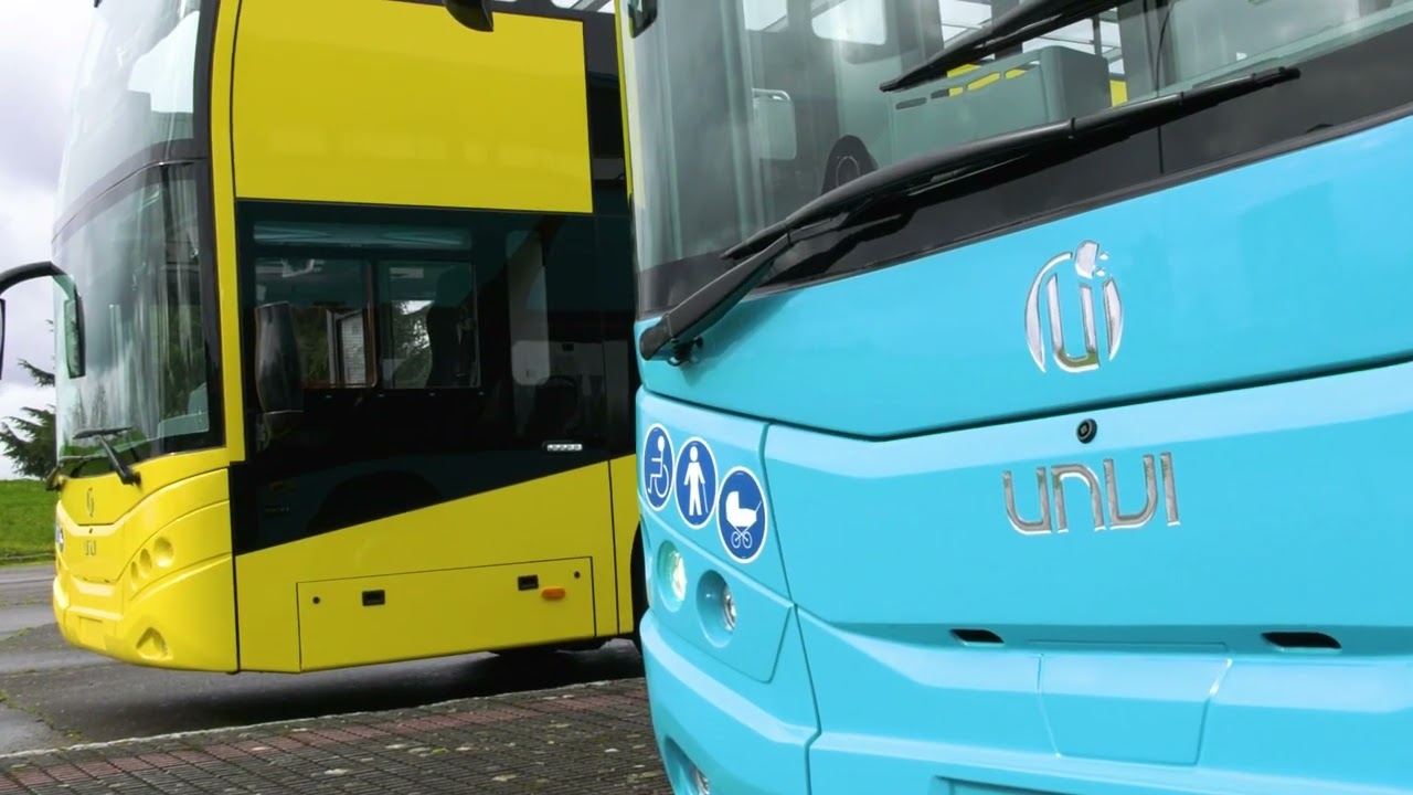 UNVI autobuses de 2 pisos i23