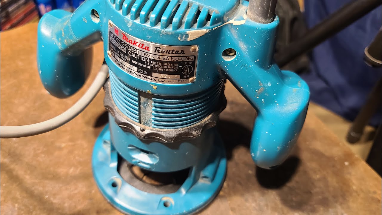 Обзор и разборка компактного фрезера Makita Japan 3608B Classic