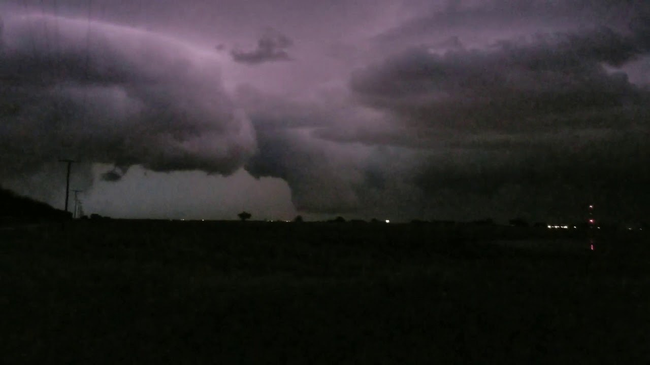 Wall cloud and tornado sirens near Wellington, KS 5/5/19 YouTube