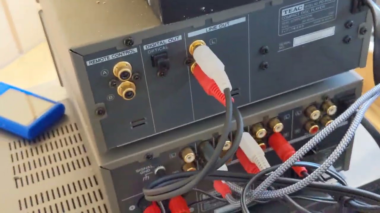 TEAC ティアック プリメインアンプ＋CDプレイヤー コンポセット A-H300