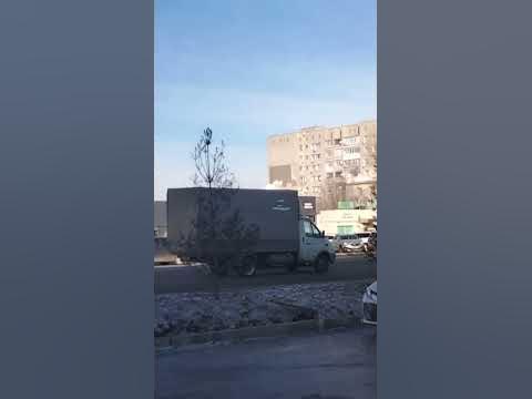 Казахстан Уральск ангел на крыше 😂😂😂 Kazakhstan uralsk angel on the ...