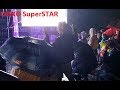 Это просто DISCO SuperSTAR!!! Какие пластичные движения!!! А вы умеете так танцевать?