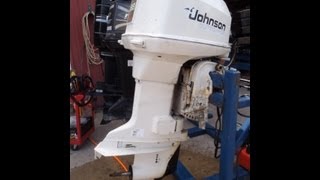 6M3976 Used 1988 Johnson J88MSLCC 88HP 2-Stroke Outboard Boat Motor 20' Shaft