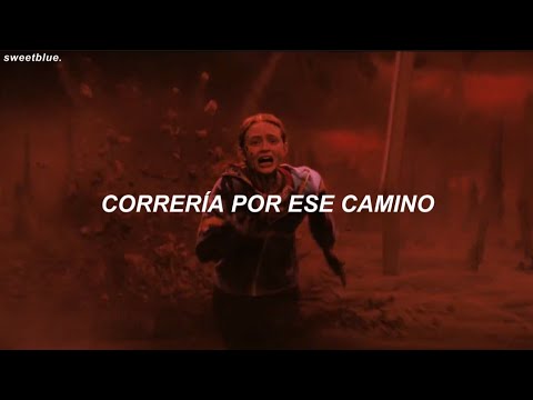 La canción favorita de Max que sale en stranger things 4 | Running Up That Hill (sub español)