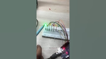 SIT111: Task 3.2C - Arduino Multi-LED Sequencer