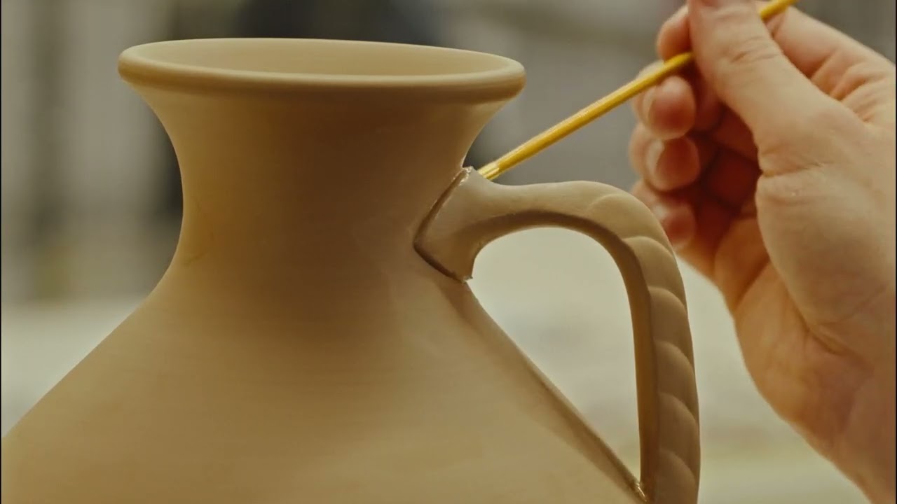 WEDGWOOD JASPER ICONS: PORTLAND⁠ VASE