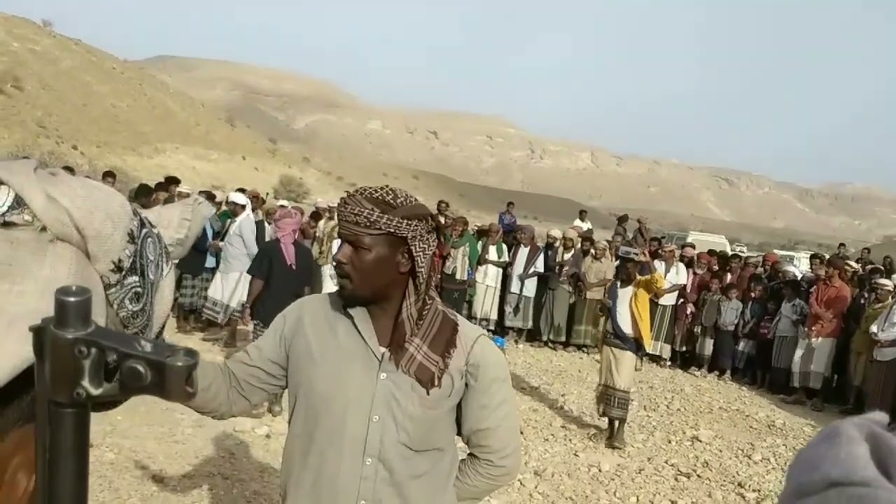 زامل في المنتاق بحضور نخبة من الشعار وهم علي مهدي باقطمي وبن زيد باعجرة وسعيد باتوم زواج الباسوم