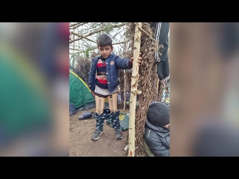 「Ｃ・ロナルドさん助けて」両脚義足の9歳男児、ベラルーシ国境からＳＯＳ