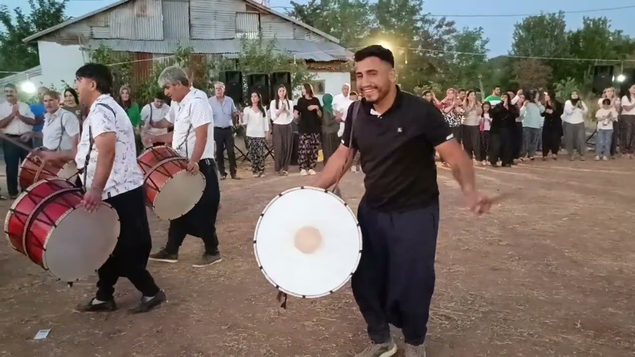 Elazığ Maden Bahçedere (Malato) köyü düğünü Zazalar ( zaza Düğünleri) beklemede kalın iyi seyirler.