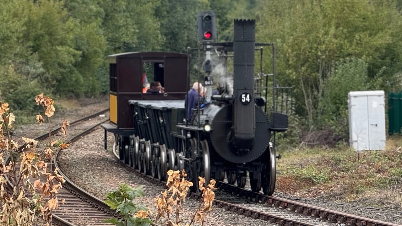 S&DR 200 Locomotion No.1 arrives at Hopetown Darlington on “The Anniversary Journey” | 26/09/25