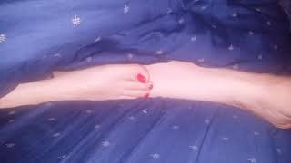 sleepy feet worship teen toes red nail polish 2