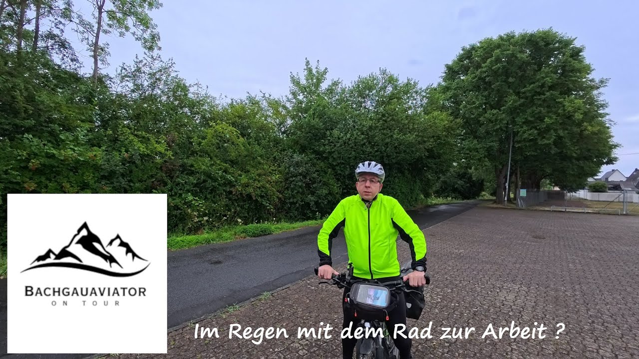 Im Regen mit dem Rad zur Arbeit ? - YouTube