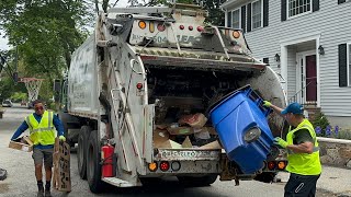 JRM Mack MR Leach 2rIII Rear Loader Garbage Truck with an Extremely Fast Crew