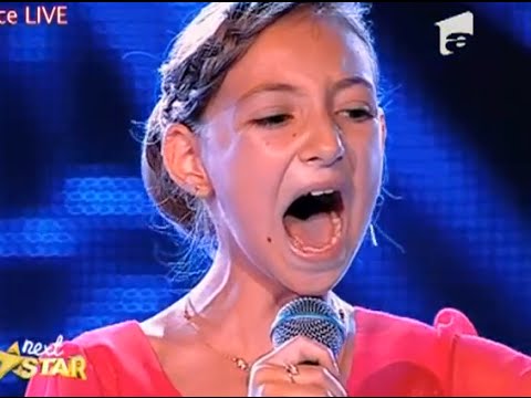 Next Star: Elena Hasna, de doar 12 ani, din Targu Jiu, interpreteaza senzational "Je suis malade"