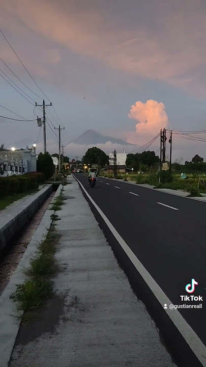 sunset dari Godean arah Ngancar, Sleman #fyp #trending #viral #tiktok #shorts