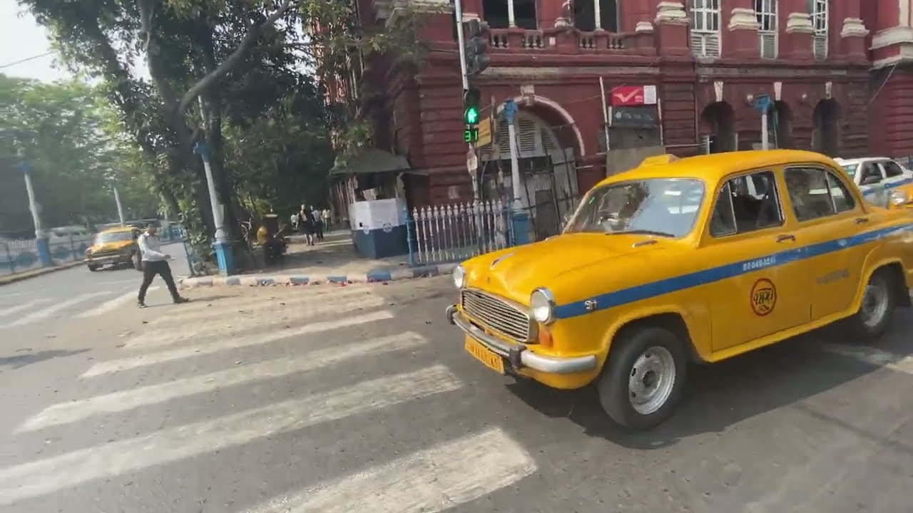 Come get stuck in the past!. | Touring heritage buildings in Calcutta