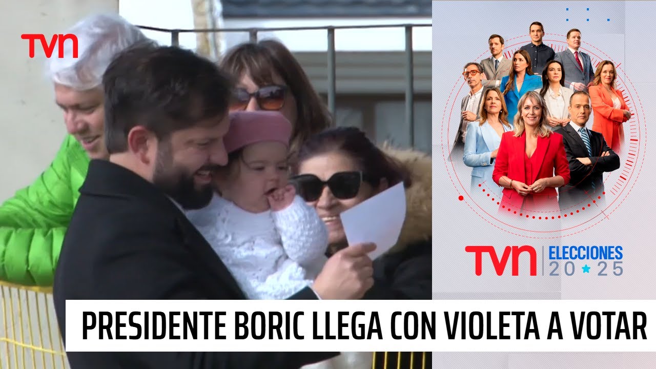Presidente Boric llega junto a Violeta a su local de votación en Punta ...