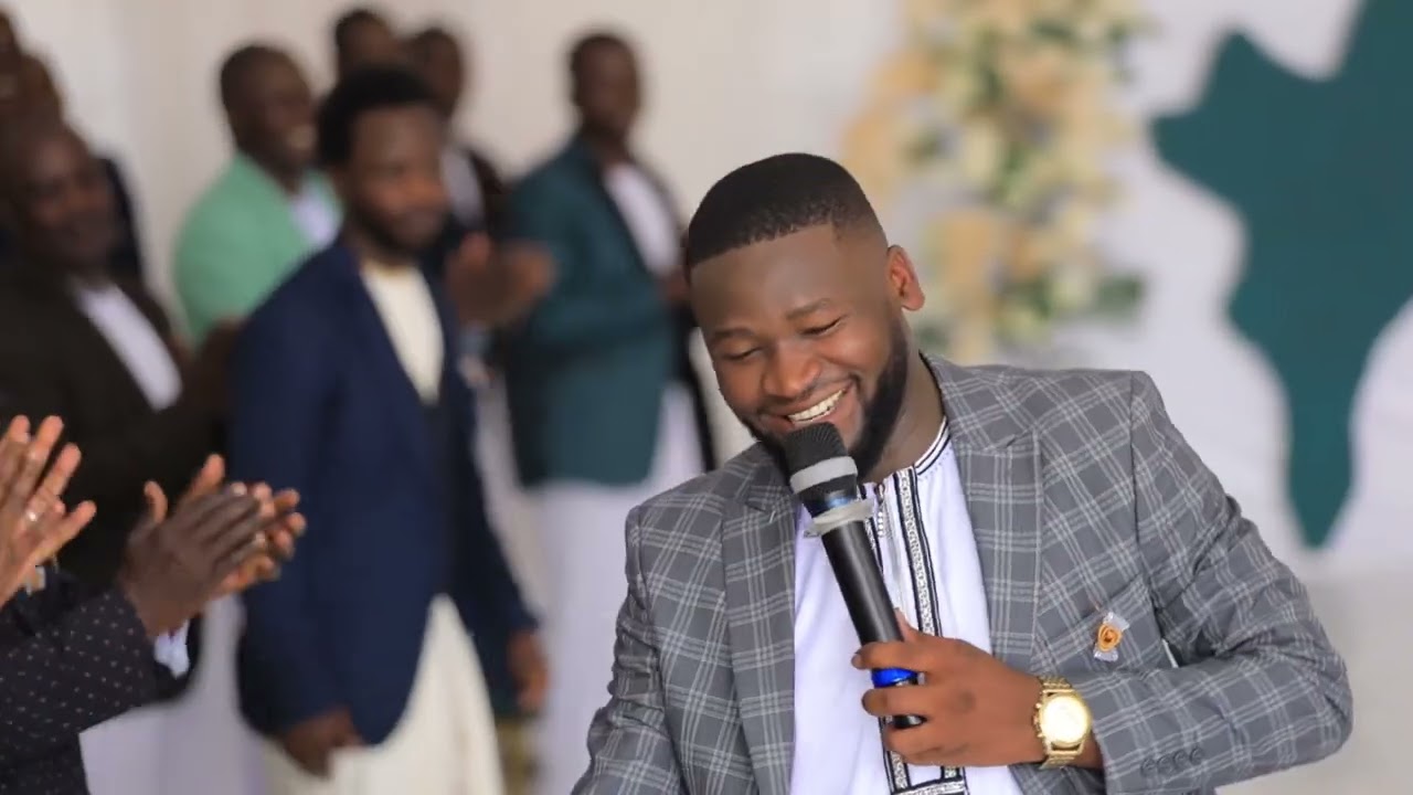 Call me omwogezi Zziwa.