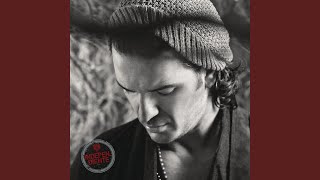 Mi Novia Se Me Está Poniendo Vieja - Ricardo Arjona